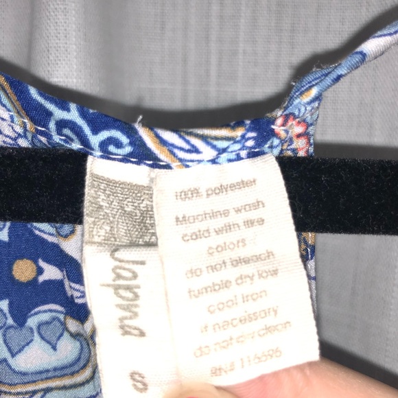 Patterned Tank Top - Picture 2 of 3